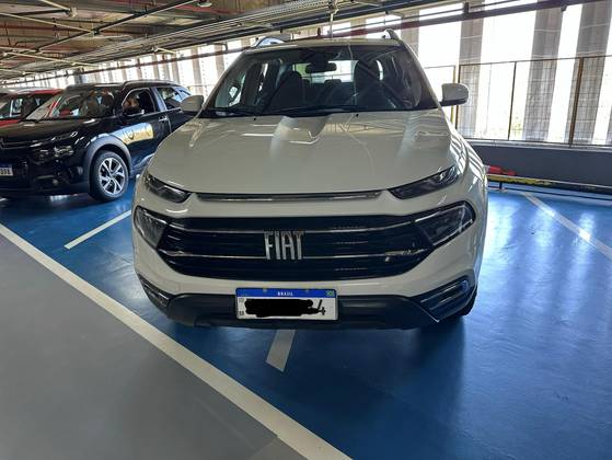 FIAT TORO 2.0 16V TURBO DIESEL FREEDOM 4WD AT9 FIAT TORO 2.0 16V TURBO DIESEL FREEDOM 4WD AT9